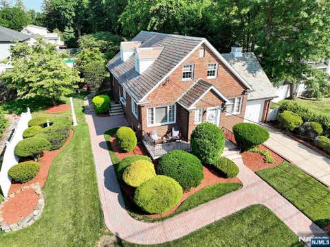 Photo of 10 Glenwood Avenue, Leonia, NJ 07605 (MLS # 26028404)