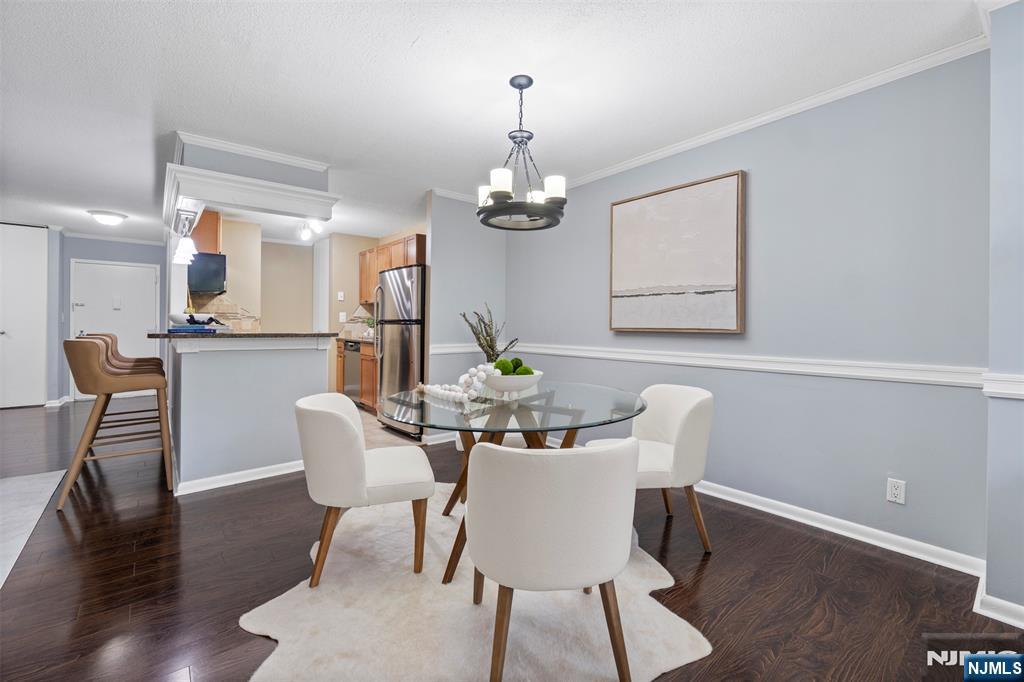 100 Grand Cove Way 3F