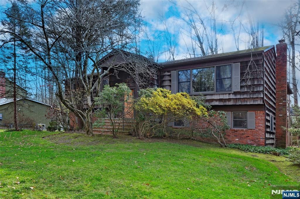 Photo of 384 Blanch Avenue, Closter, NJ 07624 (MLS # 25041786)