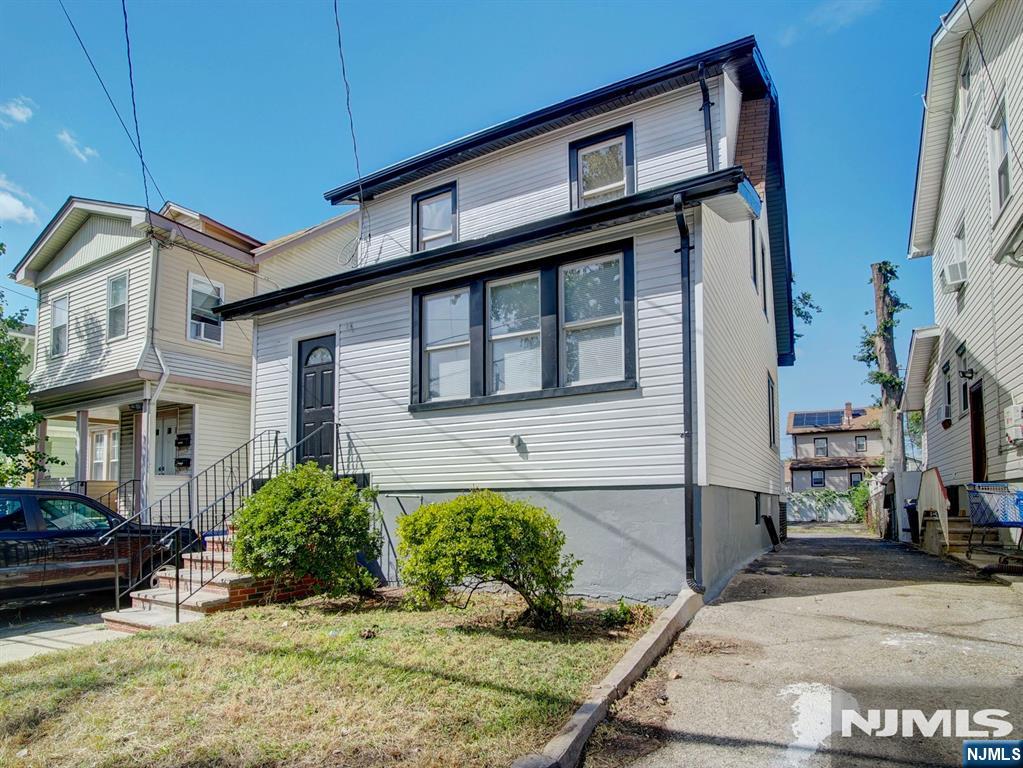 37 Philip Place