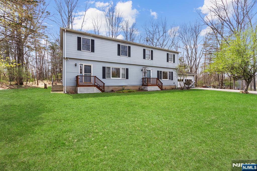 Property for Sale at 902904 Walnut Drive, Newton, New Jersey - Bedrooms: 6 
Bathrooms: 5.5 
Rooms: 12  - $575,000