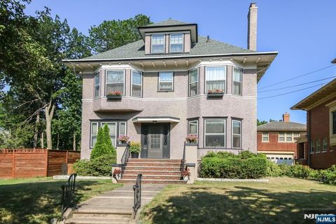 Photo of 241243 Derrom Avenue, Paterson, NJ 07504 (MLS # 25035615)