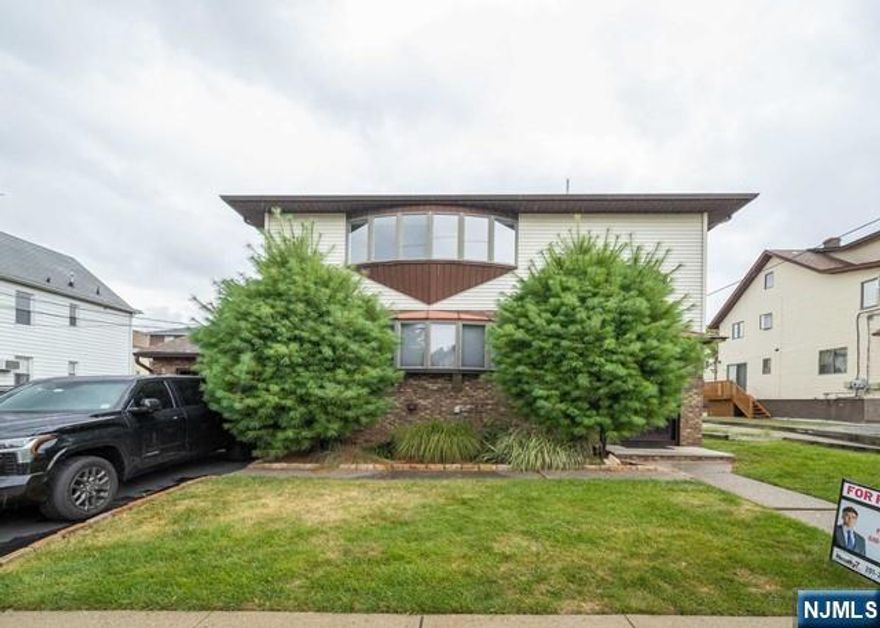 This well maintained property is located in the heart of the town; the home has an extremely spacious living room and dining room. 3 Bedrooms with 3 Full Baths. Beautiful wooden floors. Updated kitchen. Entire house is newly painted. Family room( can be use as a fourth bedroom) with full bath and laundry in the basement. Access to the backyard provided through a very large deck. One car garage with driveway. Train station (10min).NO PETS ARE ALLOWED.