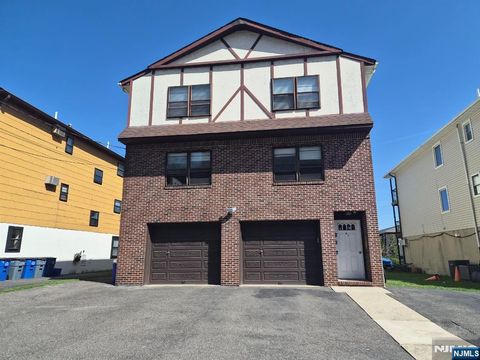 Photo of 91 Myrtle #1, Edgewater, NJ 07020 (MLS # 26012147)