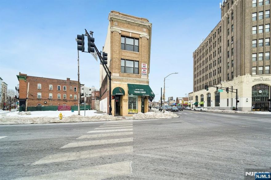 Perfect Location in Bloomfield Center!! Office is 1200 Sq Ft on 2nd Floor, Walking distance to Mid-Town Direct Train Station, Parking Garage and Restaurants. Utilities included, Tenant Insurance required,
