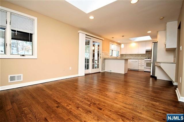 153 Sunset Lane