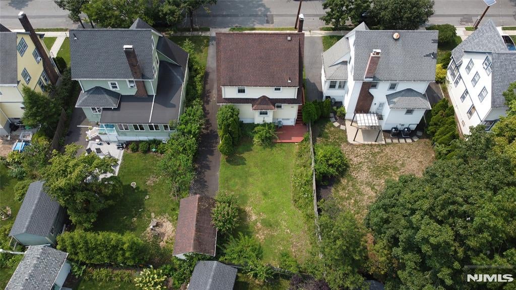 Homes for Sale in Northern NJ | ThisIsRiverEdge.com 352 Demarest Avenue