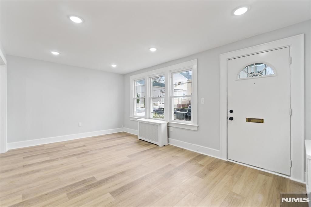 Photo of 326 Ogden Street, Orange, NJ 07050 (MLS # 25041093)