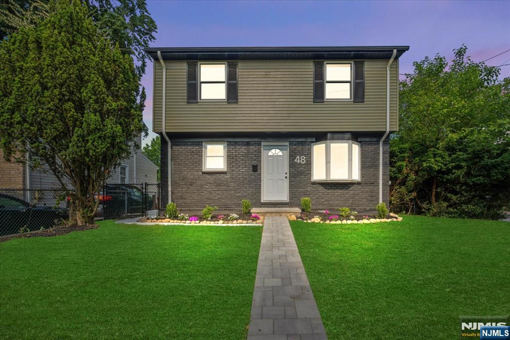 Property for Sale at 48 Hickory Street, Dumont, New Jersey - Bedrooms: 3 
Bathrooms: 3 
Rooms: 10  - $775,000
