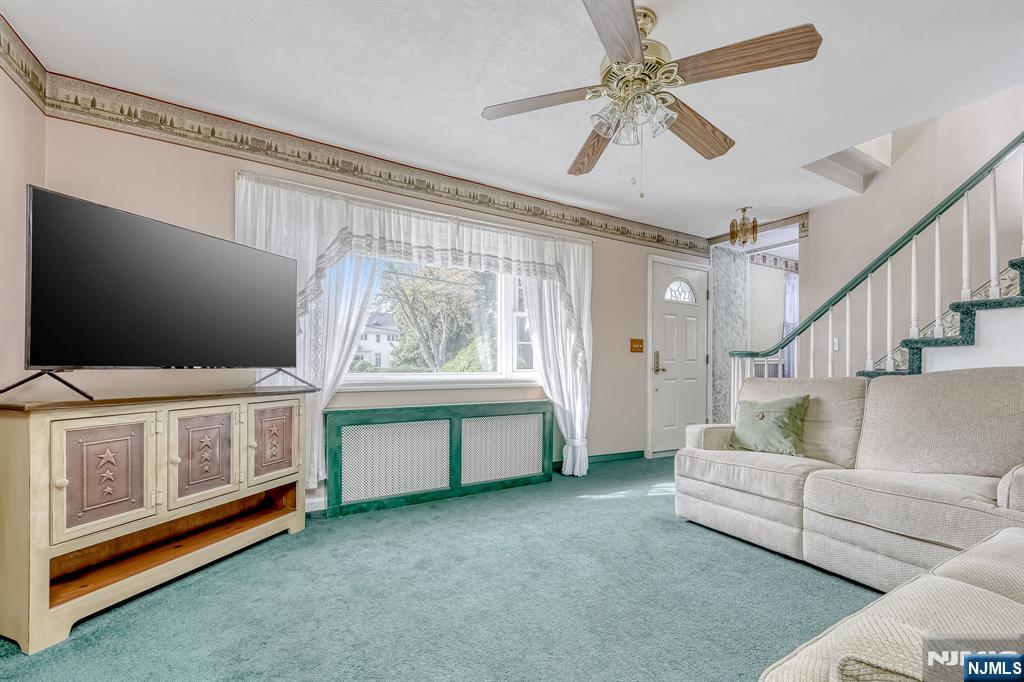 85 Catherine Avenue