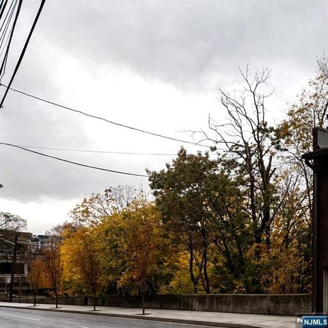 Photo of 616 Gregory Avenue, Weehawken, NJ 07086 (MLS # 26002883)