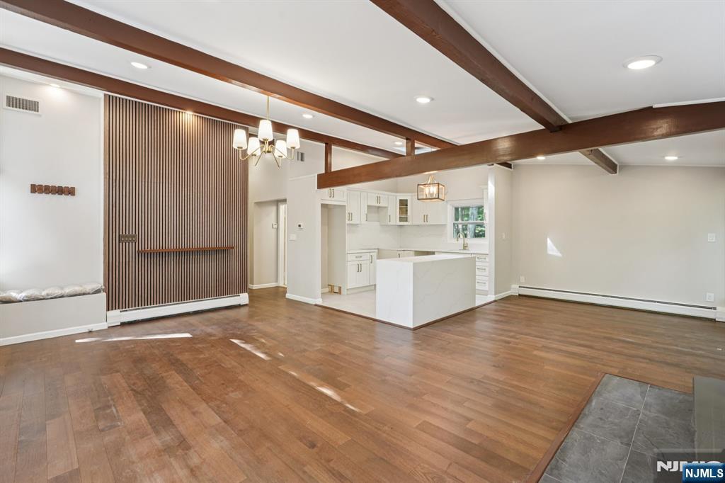711 Indian Road