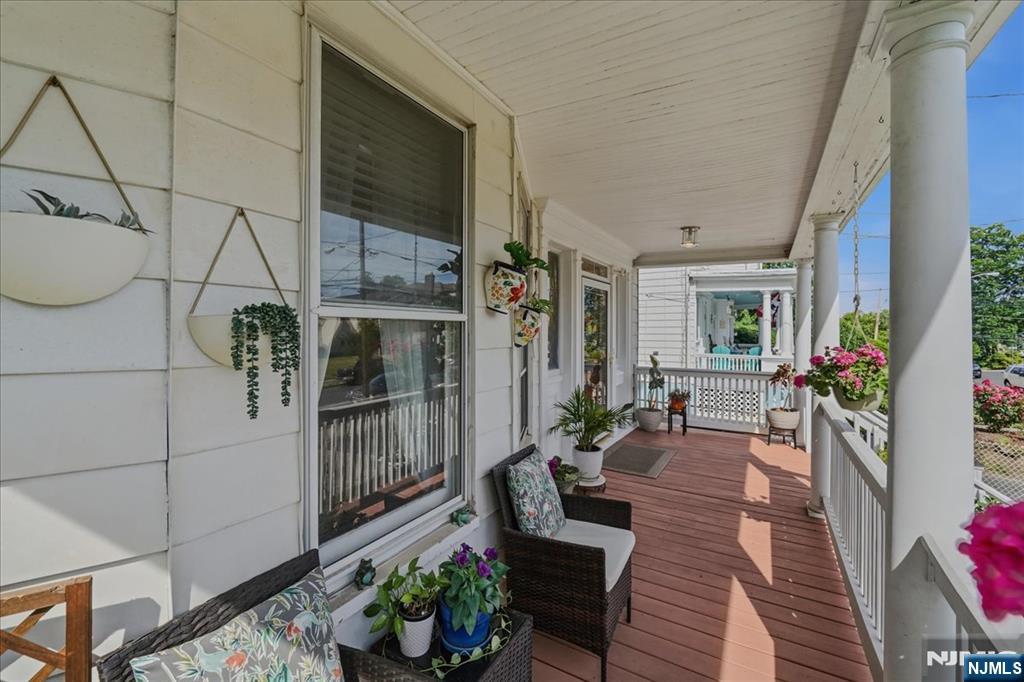 42 Rossmore Place