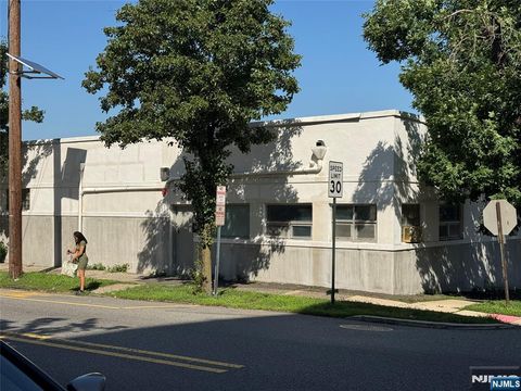 Photo of 32 1st Street, Hackensack, NJ 07601 (MLS # 26027169)