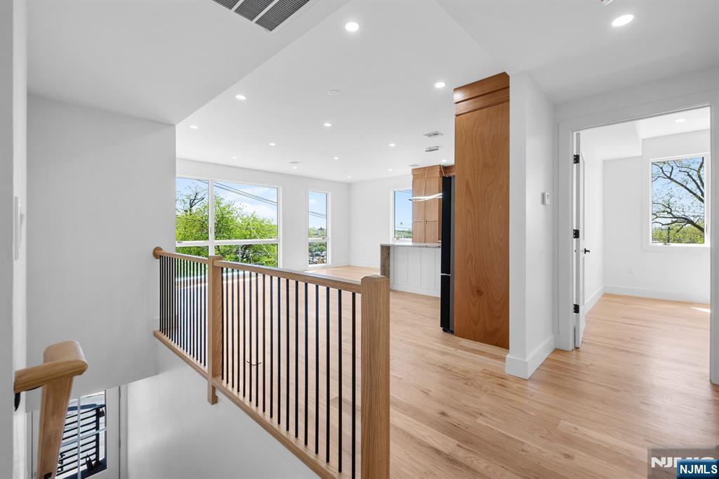 849 Pleasantview Terrace Unit 2