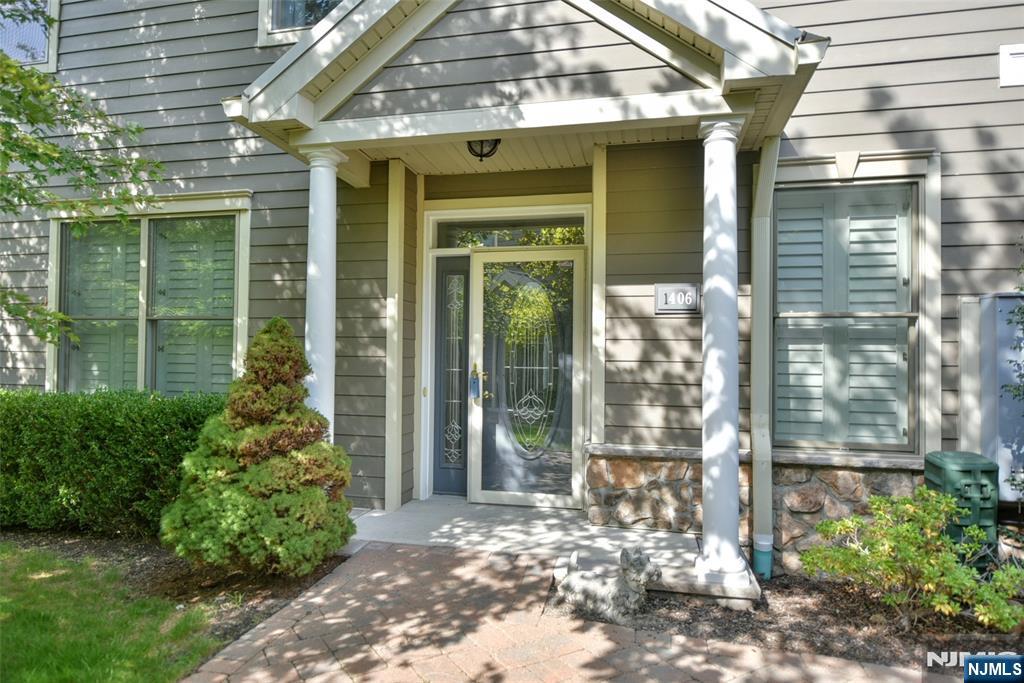 1406 Whitney Lane 1406