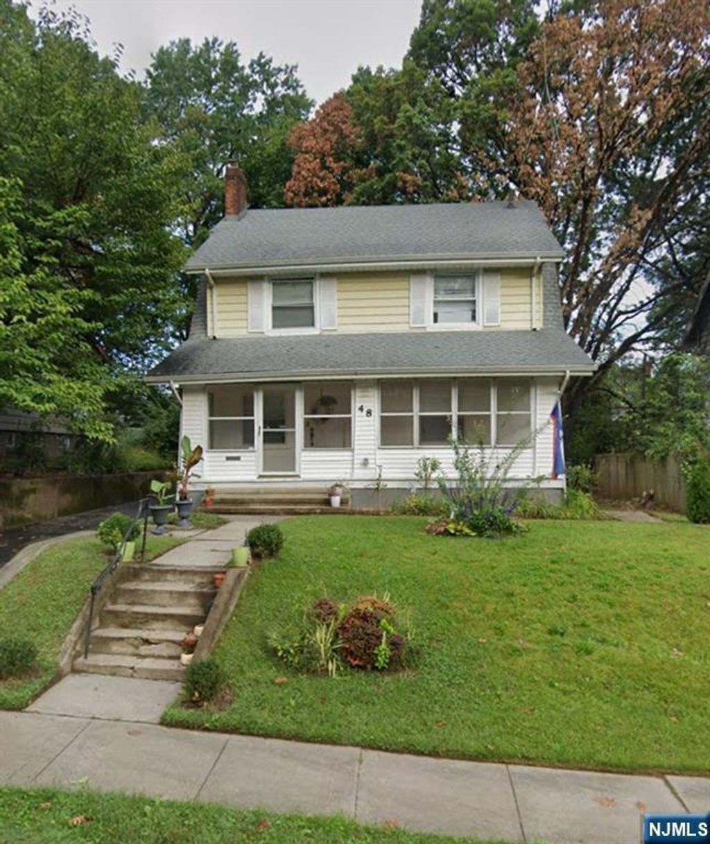 Photo of 48 Laurel Avenue, East Orange, NJ 07017 (MLS # 26003397)