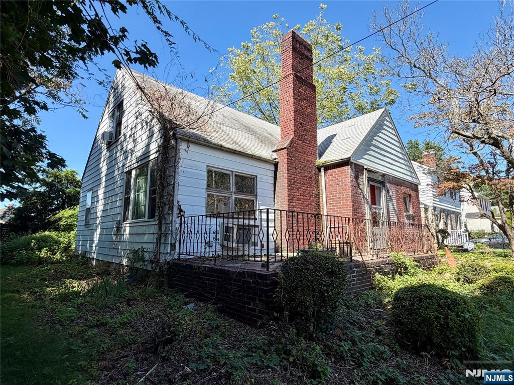 76 Beechwood Street