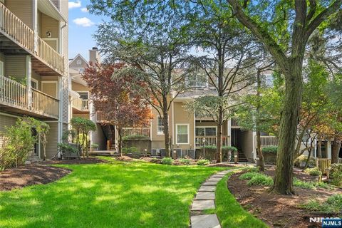 Photo of 531 Windsor Drive #303, Palisades Park, NJ 07650 (MLS # 26027353)