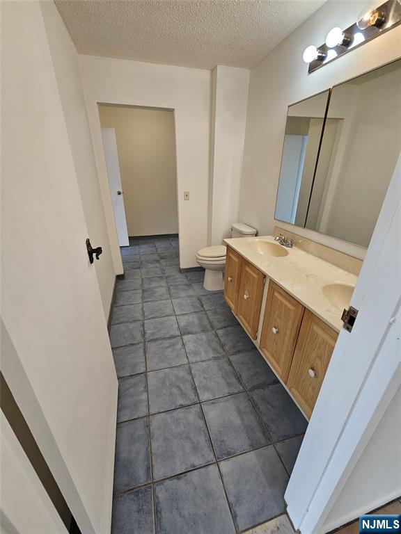 414 Harmon Cove Tower