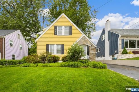 35 Highland Avenue Maplewood NJ 07040