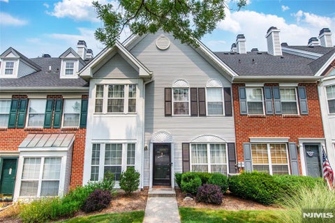 Photo of 1066 Chedworth Circle, Mahwah, NJ 07430 (MLS # 26026846)