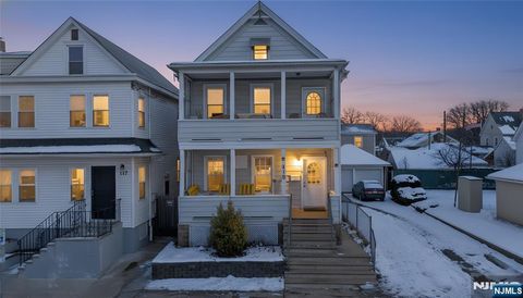 Photo of 119 Halstead Avenue, Wallington, NJ 07057 (MLS # 26002587)