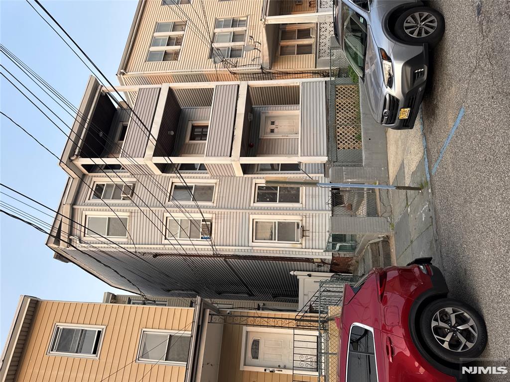 Property for Sale at 48 Jasper Street, Paterson, New Jersey - Bedrooms: 9 
Bathrooms: 3 
Rooms: 15  - $625,000