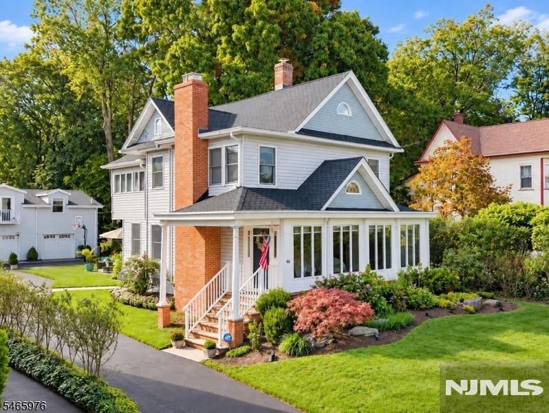 46 Highwood Avenue