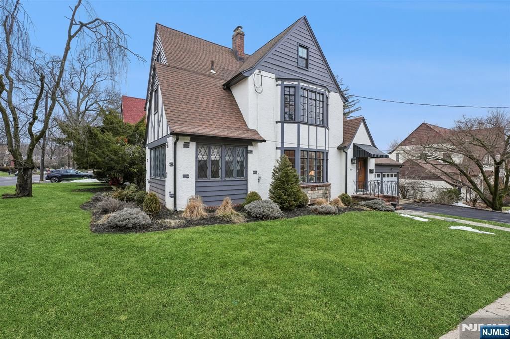 Photo of 181 Mitchell Street, West Orange, NJ 07052 (MLS # 26007527)