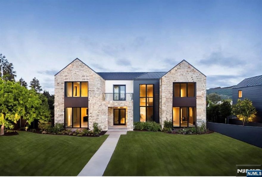 Rare opportunity to build your dream home in highly sought-after Englewood Cliffs! Situated on 0.27 acres, this prime property comes with full architectural plans, approved permits, and completed demolitionâ€”delivered completely shovel-ready for immediate construction. With everything in place, you can seamlessly move forward and bring your vision to life. Ideally located just minutes from NYC, top-rated schools, and local conveniences, this is a perfect chance to create a luxury residence in one of Bergen Countyâ€™s most prestigious communities.