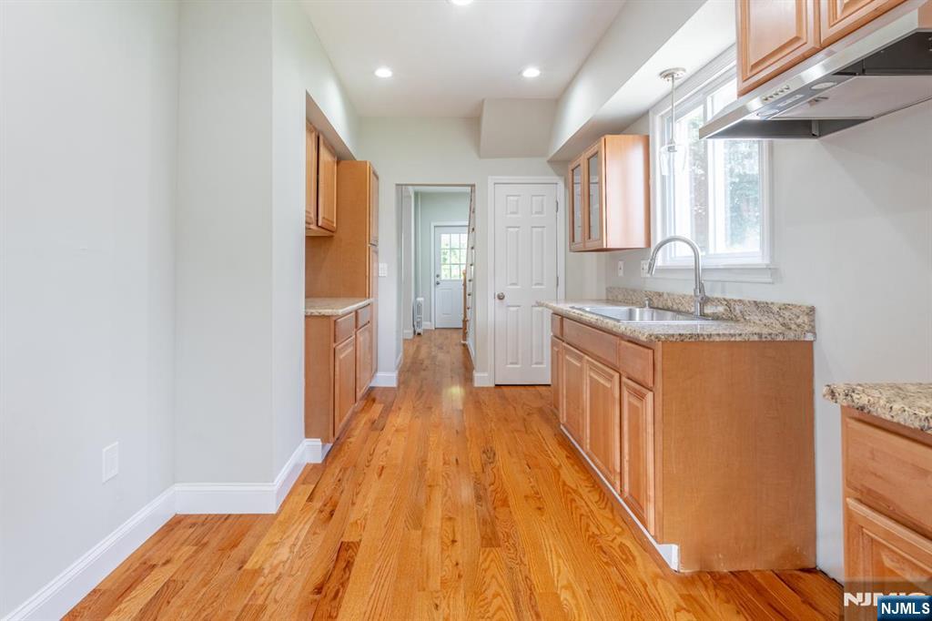 9 Overpeck Avenue