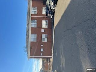 222 Garibaldi Avenue 47