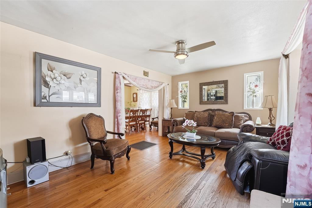 52 Harcourt Avenue