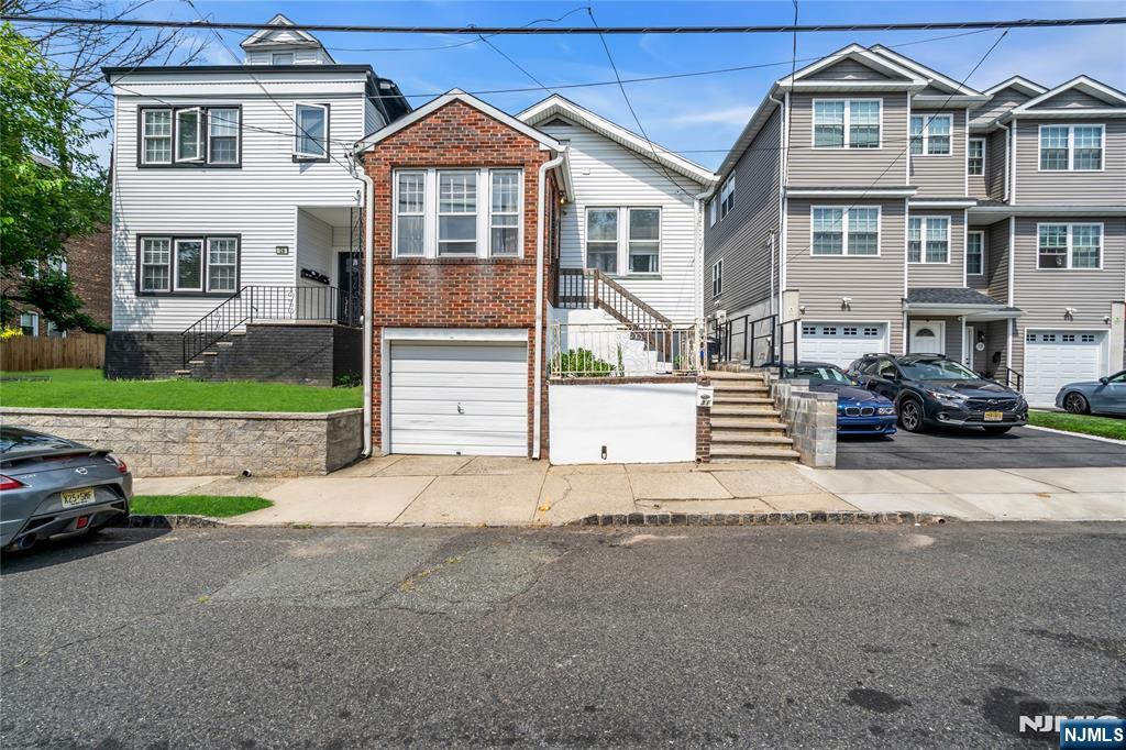 31 Mount Prospect Avenue