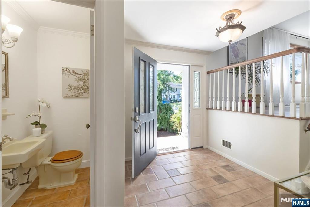 208 Birchwood Road