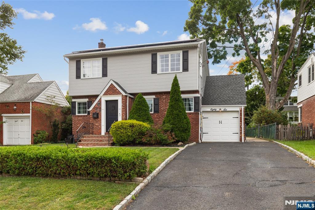 Homes for Sale in Northern NJ | ThisIsRiverEdge.com 86 Elm Street