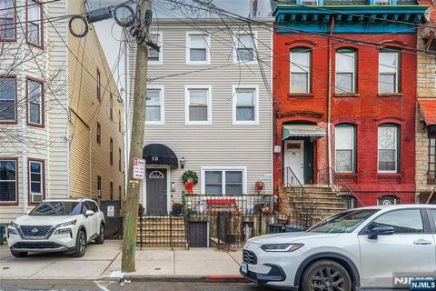 18 Brinkerhoff Street Jersey City NJ 07304