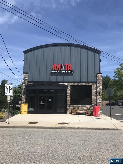 678 Westwood Avenue 2nd Floor River Vale NJ 07675