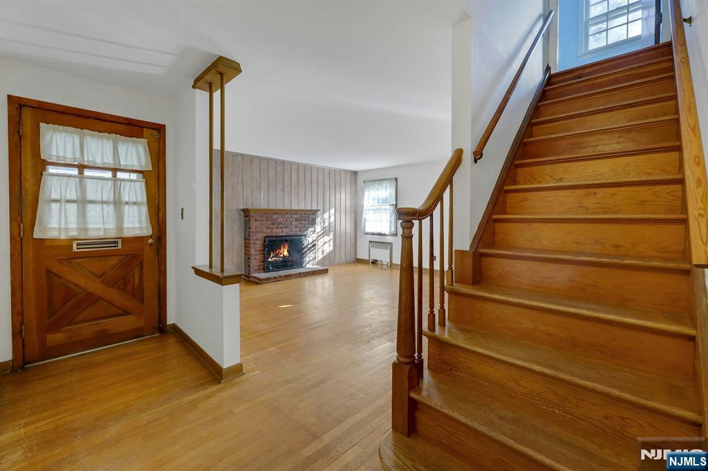 319 Walthery Avenue
