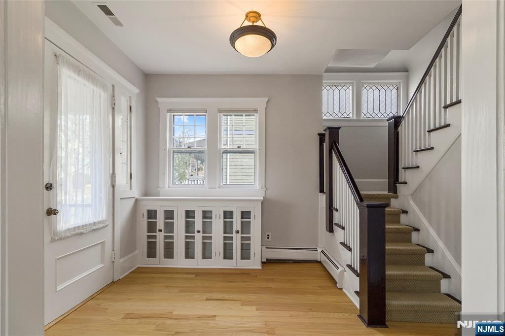 125 Large Avenue