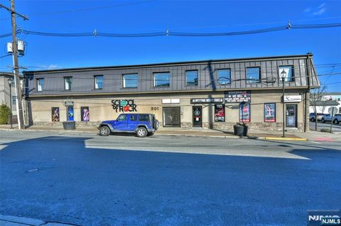 301 Hoboken 2 Carlstadt NJ 07072