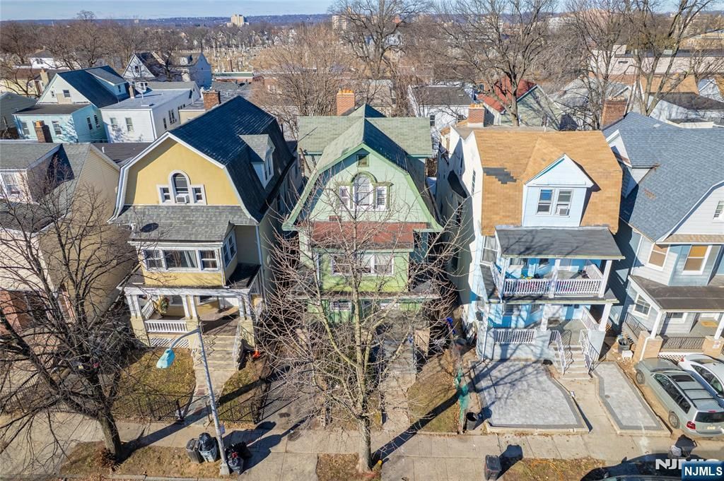 Photo of 199 Hollywood Avenue, East Orange, NJ 07018 (MLS # 26002038)