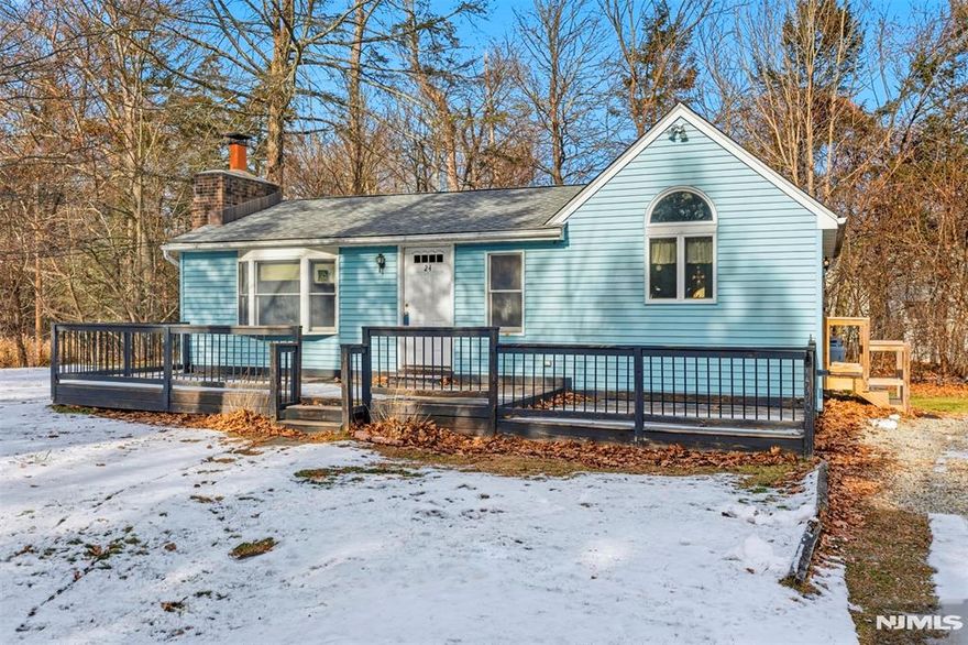 Don't miss this great little ranch located in the Upper Greenwood Lake Community. Join the lake, and enjoy your summers swimming, fishing and boating. This home is located within 10 minutes to Warwick NY with wonderful restaurants, shopping, apple orchards and year round activities for all. The home, offers a large living/dining room combo with fireplace/woodburning insert, a nice kitchen with cathedral ceiling, oak cabinents and stainless steel appls, 2 nice size bedrooms, full bath and laundry/utility room. It features plenty of storage in floored attic. Come see and make this your new home!!