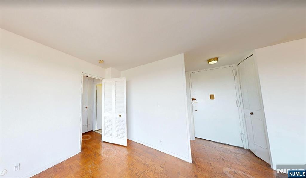 2077 Center Avenue 22H