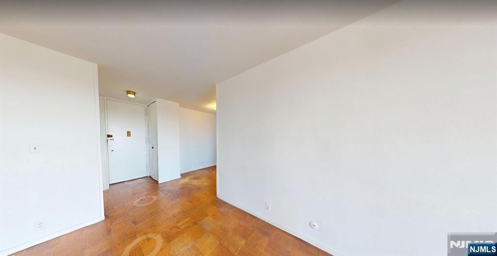 2077 Center Avenue 22H