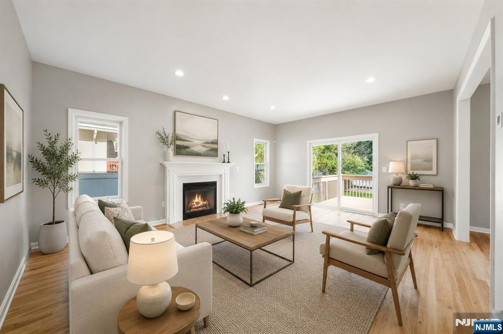 15 Laurel Avenue