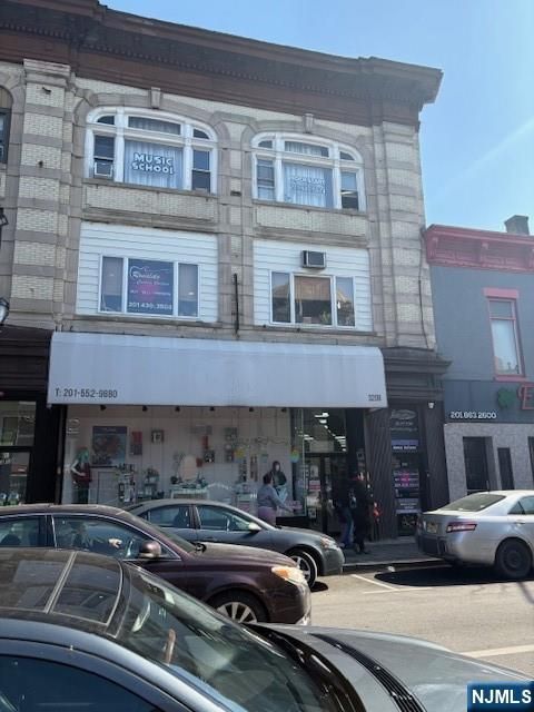 3208 Bergenline Avenue Union City NJ 07087