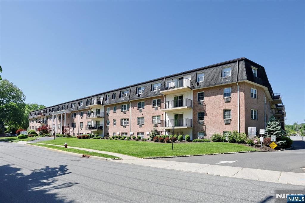 550 Fairview 312