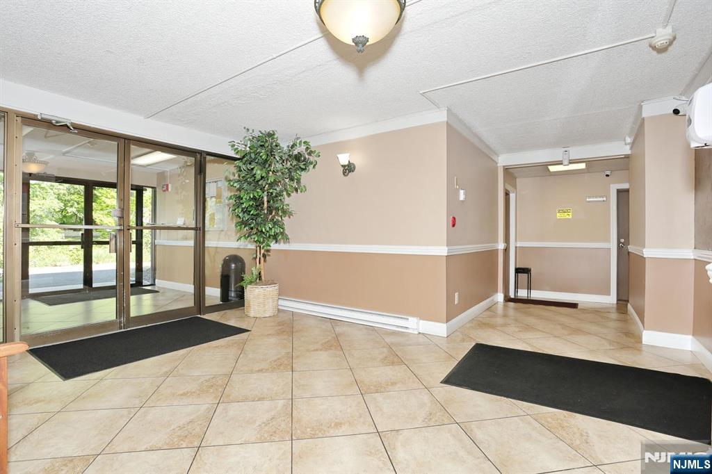 550 Fairview 312
